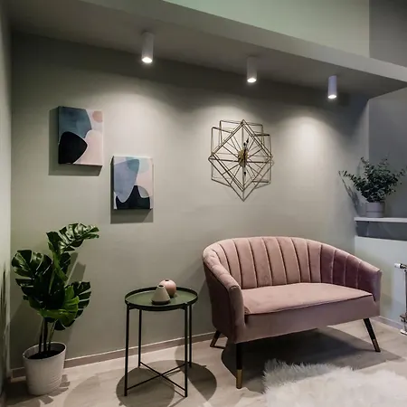 Elegant Duplex Near Greenery * Budapest