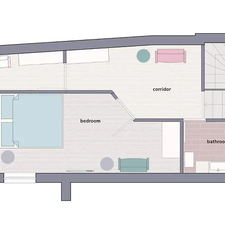 Elegant Duplex Near Greenery Apartment *