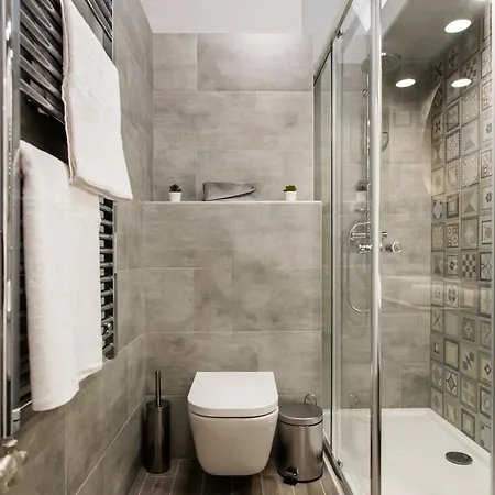 Elegant Duplex Near Greenery Apartment Budapest