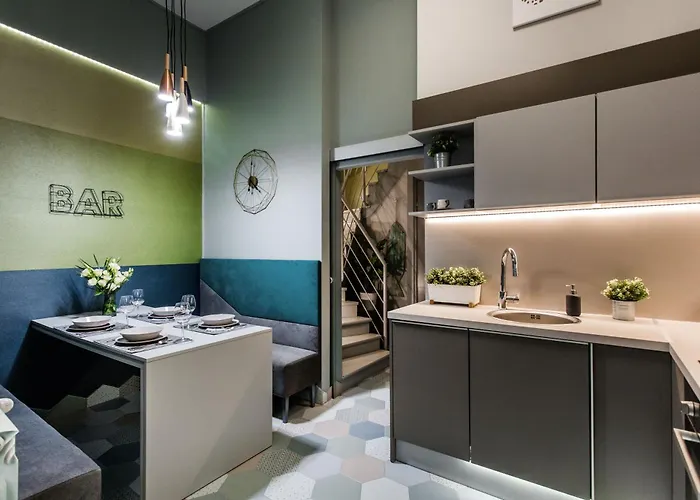 Elegant Duplex Near Greenery Апартаменты *