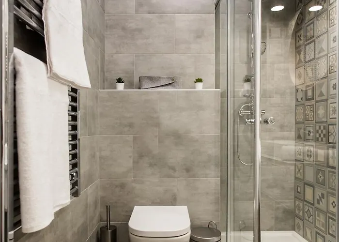 Elegant Duplex Near Greenery Апартаменты Будапешт