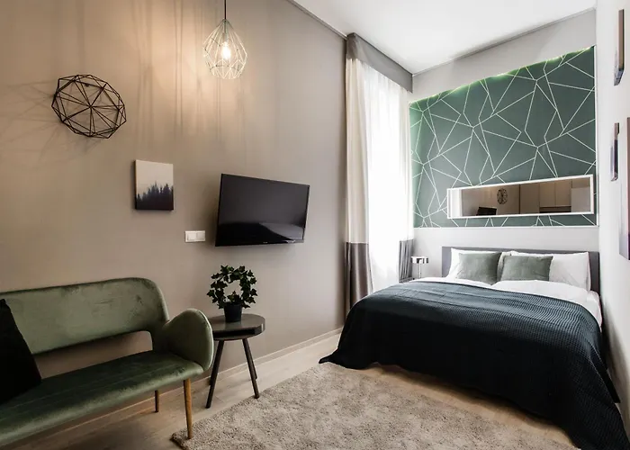 Elegant Duplex Near Greenery Апартаменты *