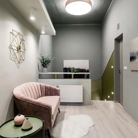 Daire Elegant Duplex Near Greenery *